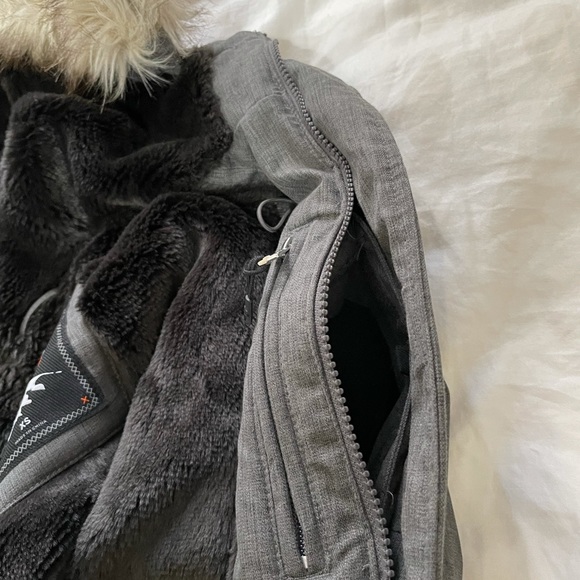 TNA Avoriaz Parka (XS) - Picture 5 of 8